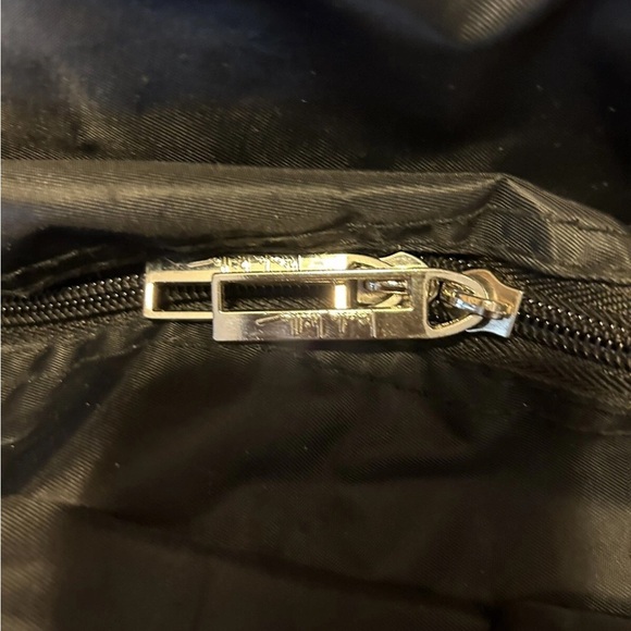 Nicole Miller Black and White Geometric Weekender Travel Bag - Picture 4 of 16